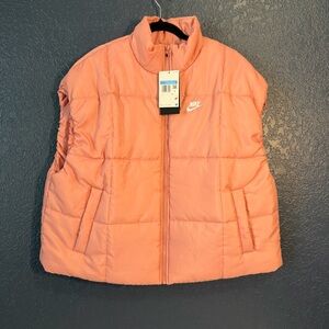 Nike Therma Fit Puffer Vest Women's M Peach Oversized Fit